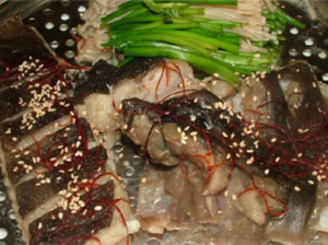 국산홍어(국내산홍어)(참홍어)찜용 1.0kg  홍어찜 홍어탕